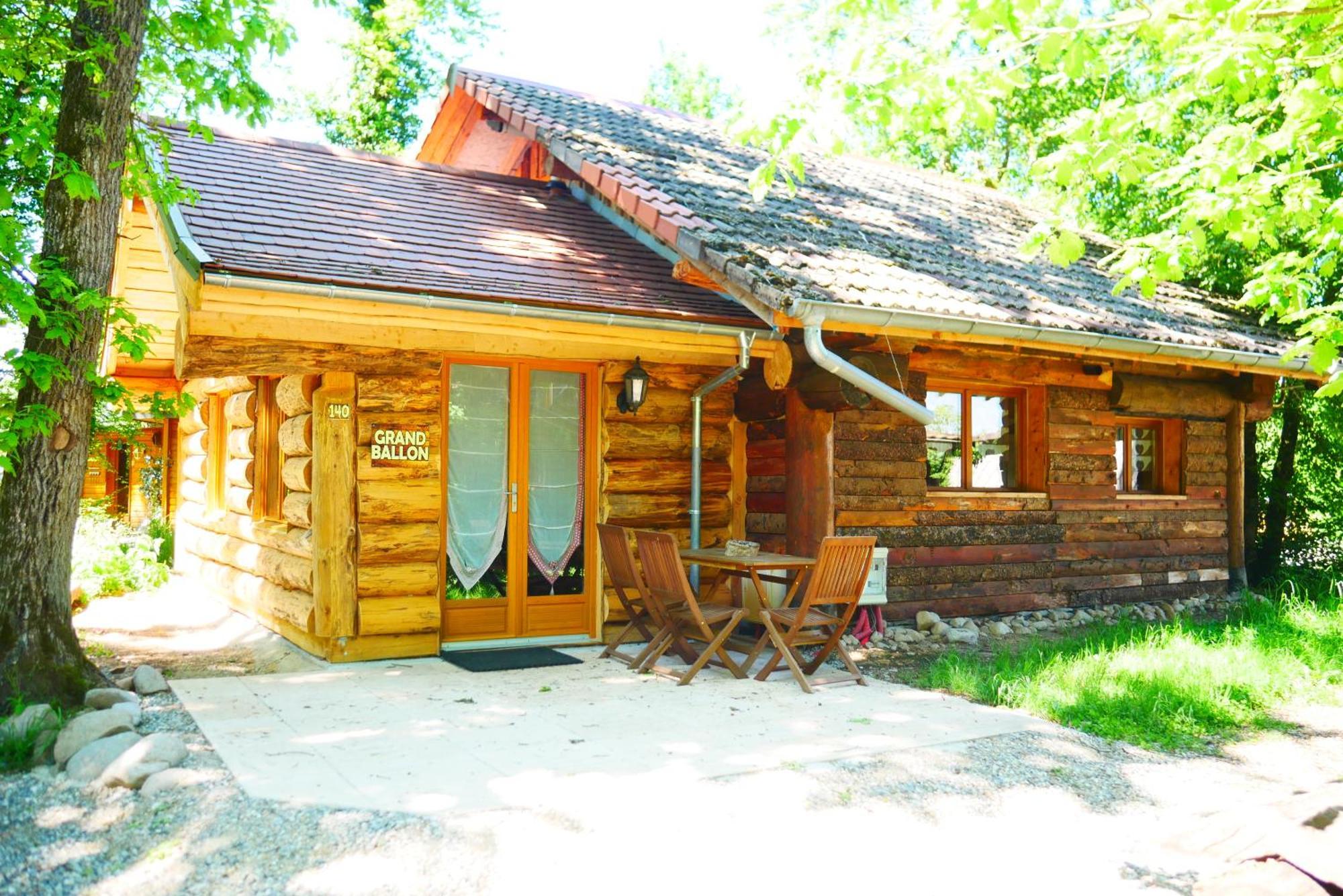 Camping Alsace Les Castors Burnhaupt-le-Haut Bagian luar foto